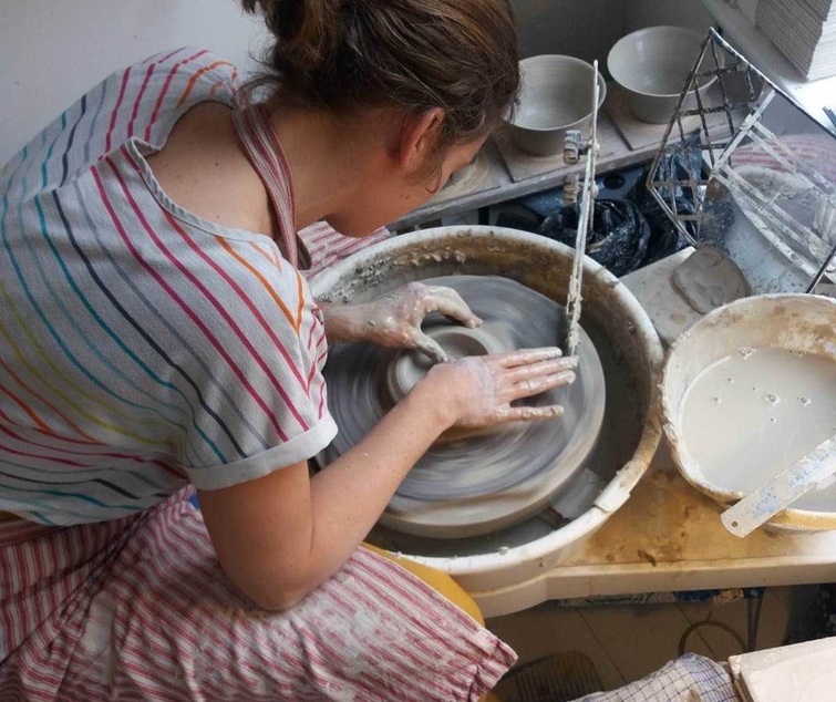 Saturday / Sunday Pottery Class ( 11pm - 5pm)