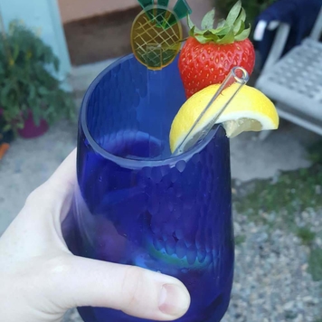 Make Your Own Cocktail Glass 