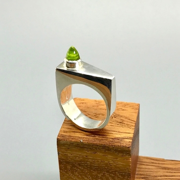 "Stature" Silver Ring with Peridot