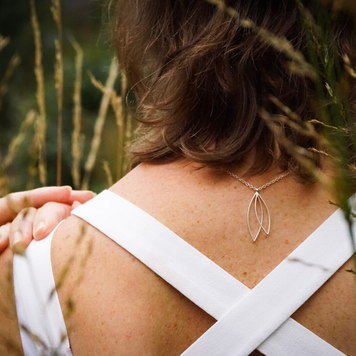 Leaf Line Pendant